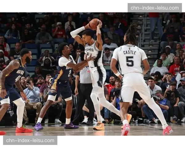 班亚马替补角色显无私 马刺年轻阵容攻防均衡获好评